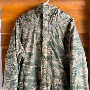 Gore-Tex Field Rain Cold Weather Coat Mitary Issued